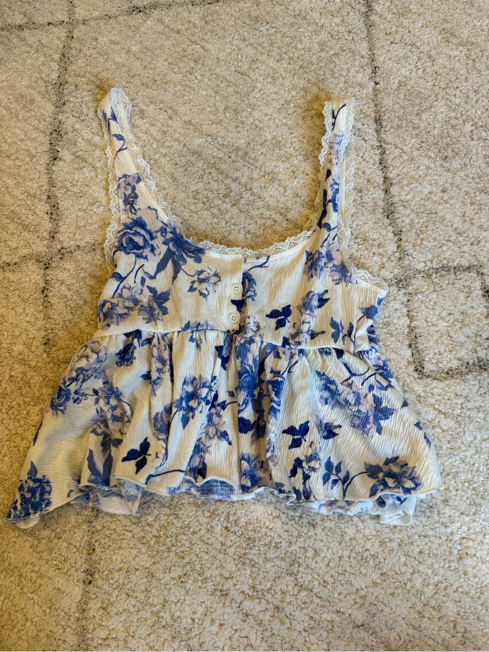 Urban Outfitters White Tank Top W Blue Floral Print Size SmallP NEW WITHOUT TAGS